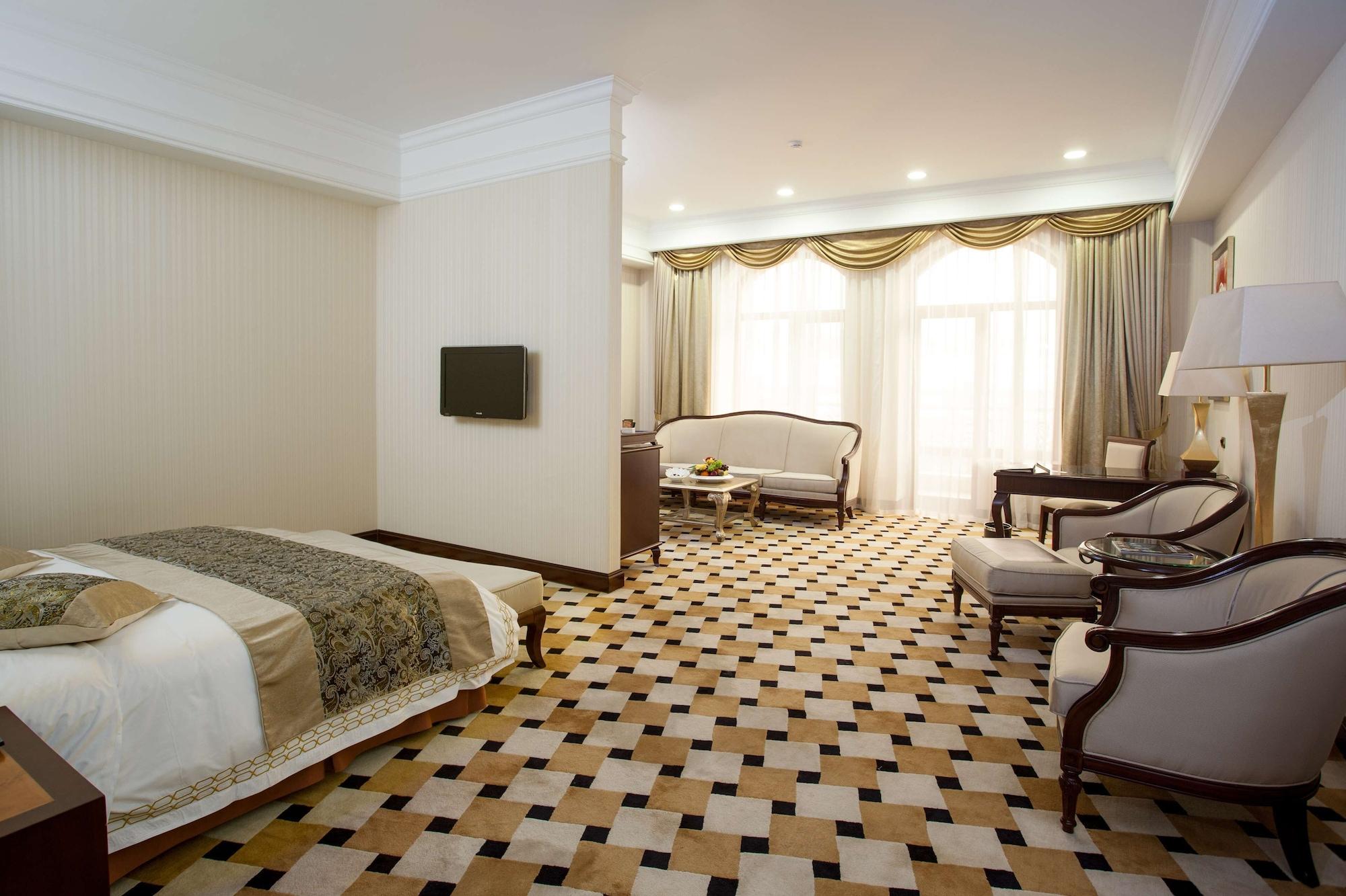 Royal Tulip Almaty Hotel Luaran gambar